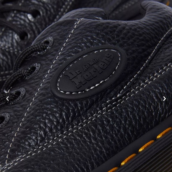 Dr. Martens BUZZ 5-EYE MILLED NAPPA LEATHER SHOES — Black, US Size 9 - Picture 9 of 10